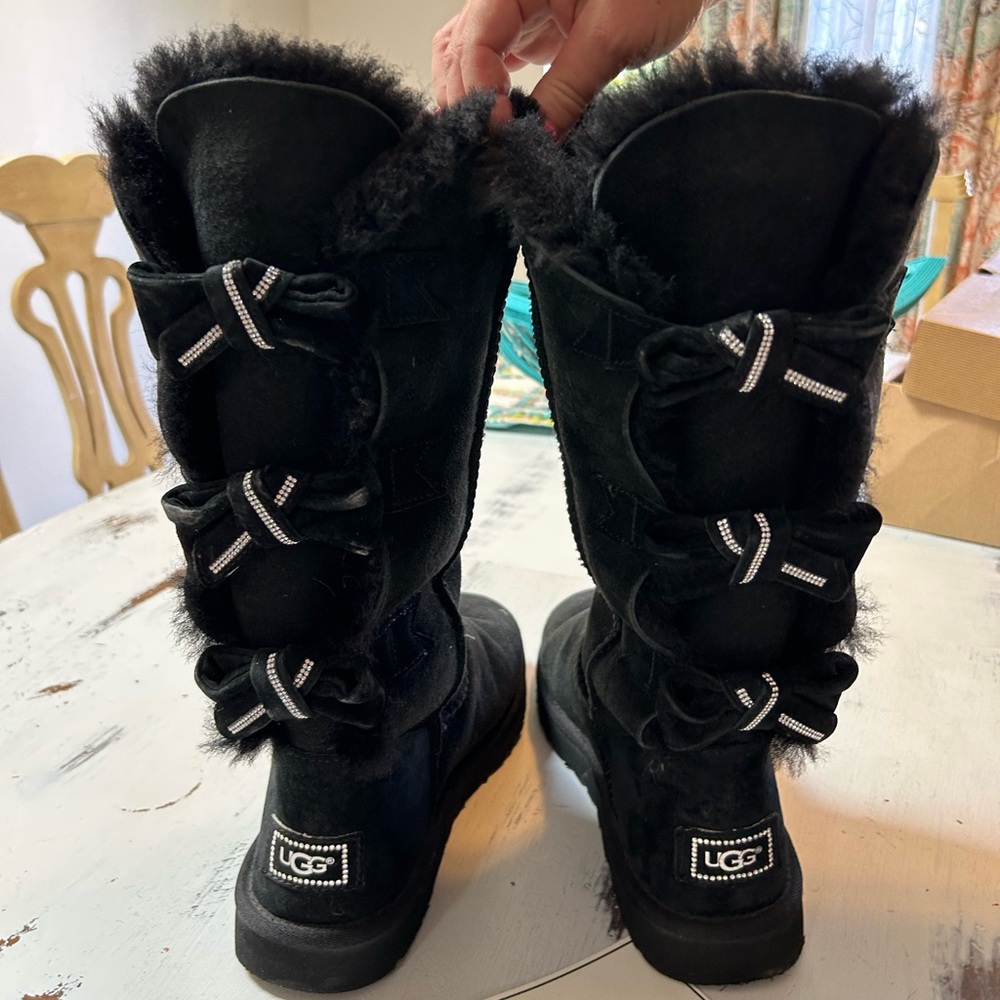 UGG Bailey Bow tall boots Size 9